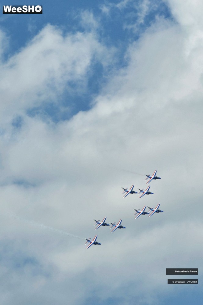 13/33 photos du spectacle Patrouille de France