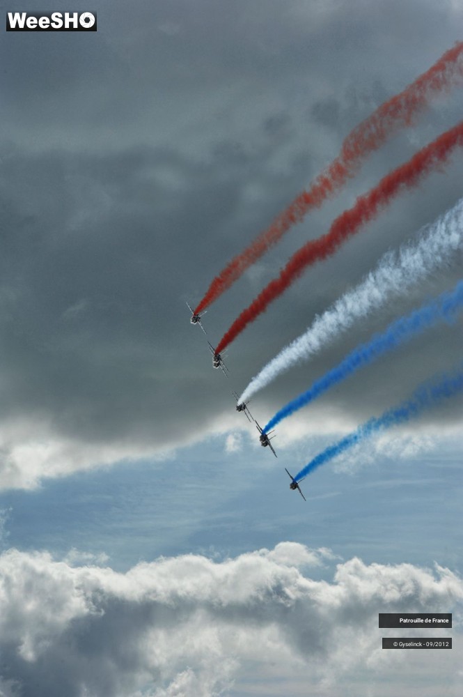 17/33 photos du spectacle Patrouille de France