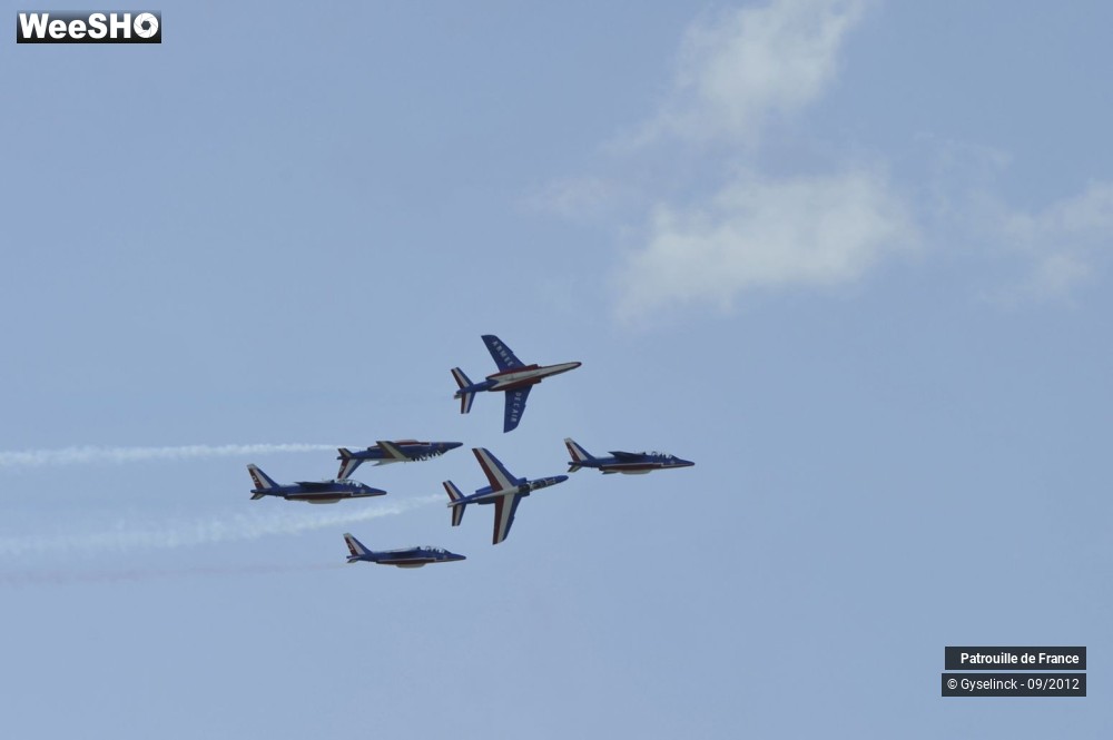 22/33 photos du spectacle Patrouille de France