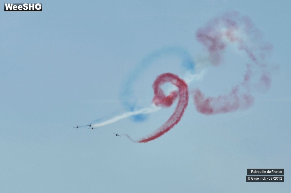 25/33 photos du spectacle Patrouille de France
