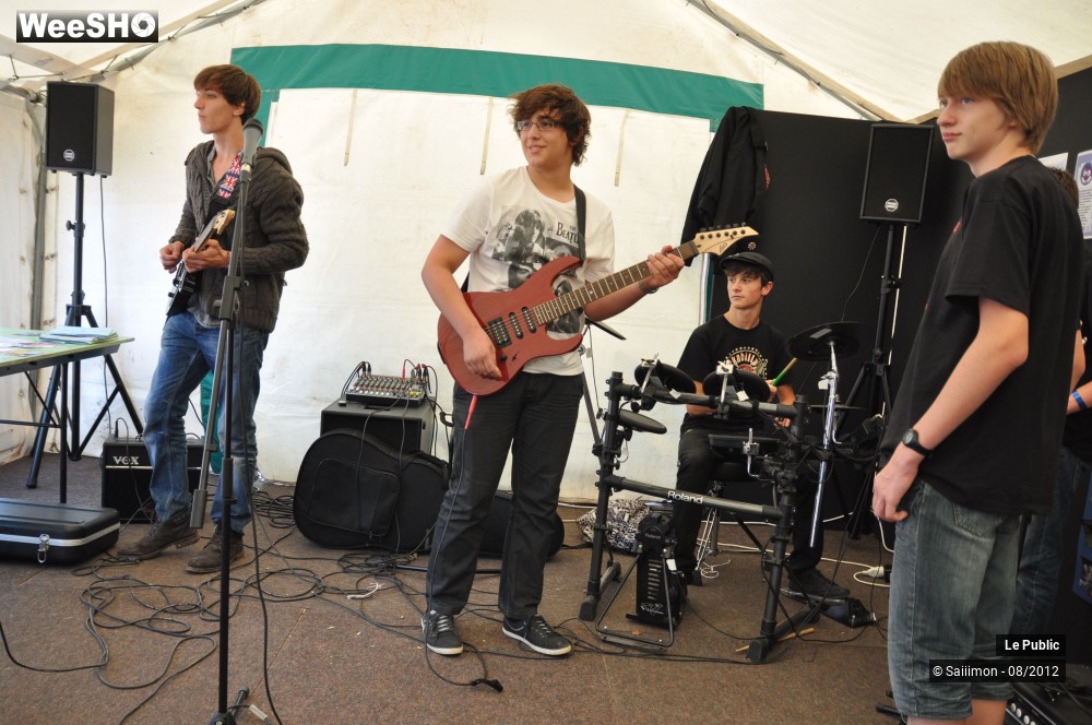 19/50 photos du spectacle Fête de la Jeunesse Ambiance