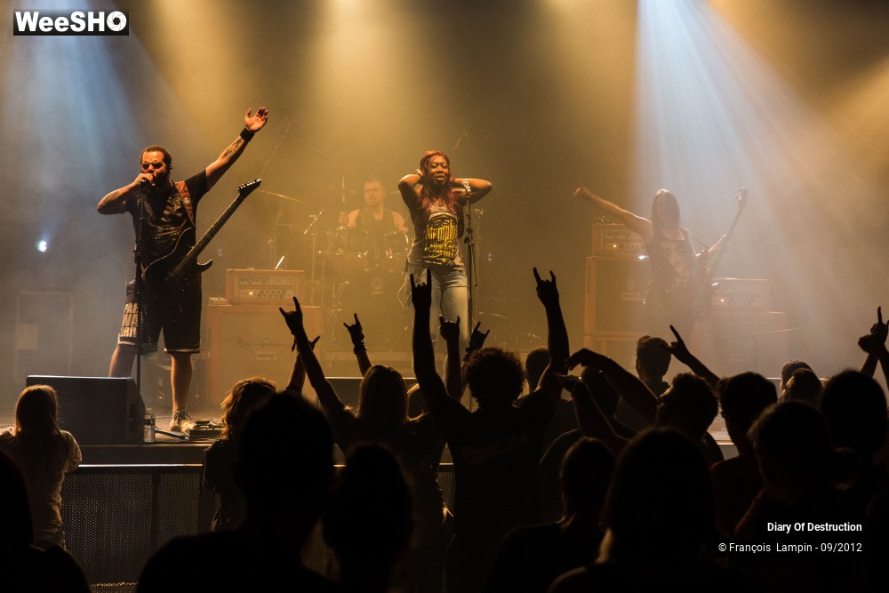 14/34 photos du spectacle Diary Of Destruction