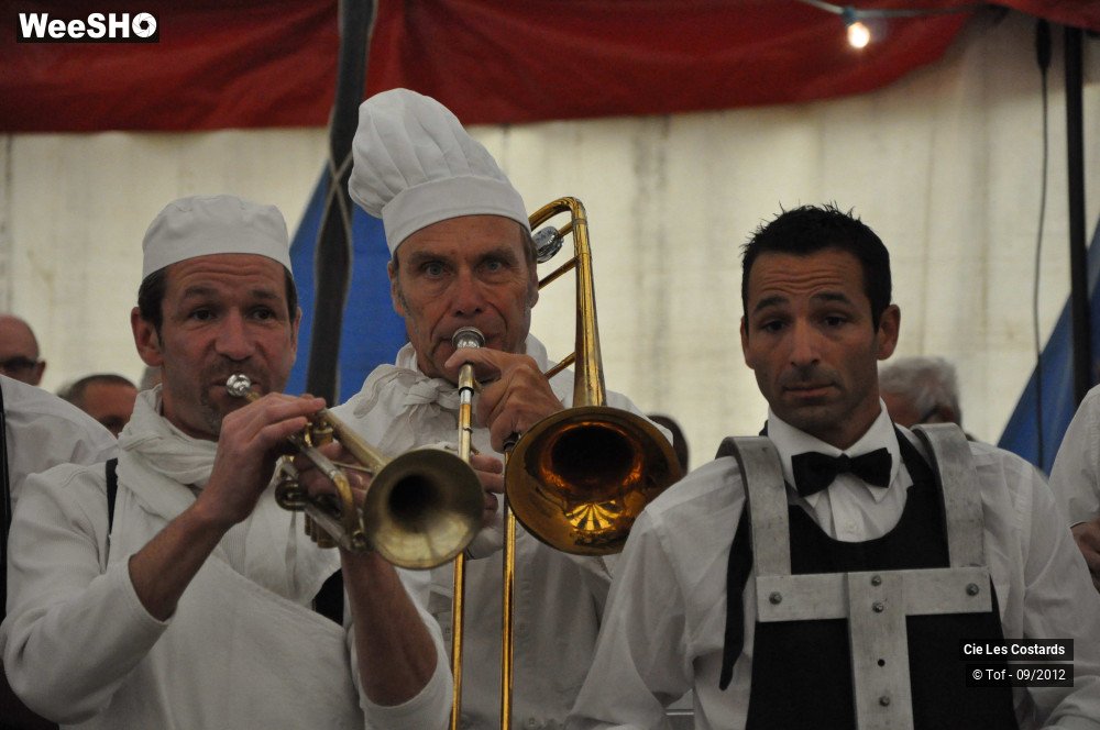 12/43 photos du spectacle Les Cuistots