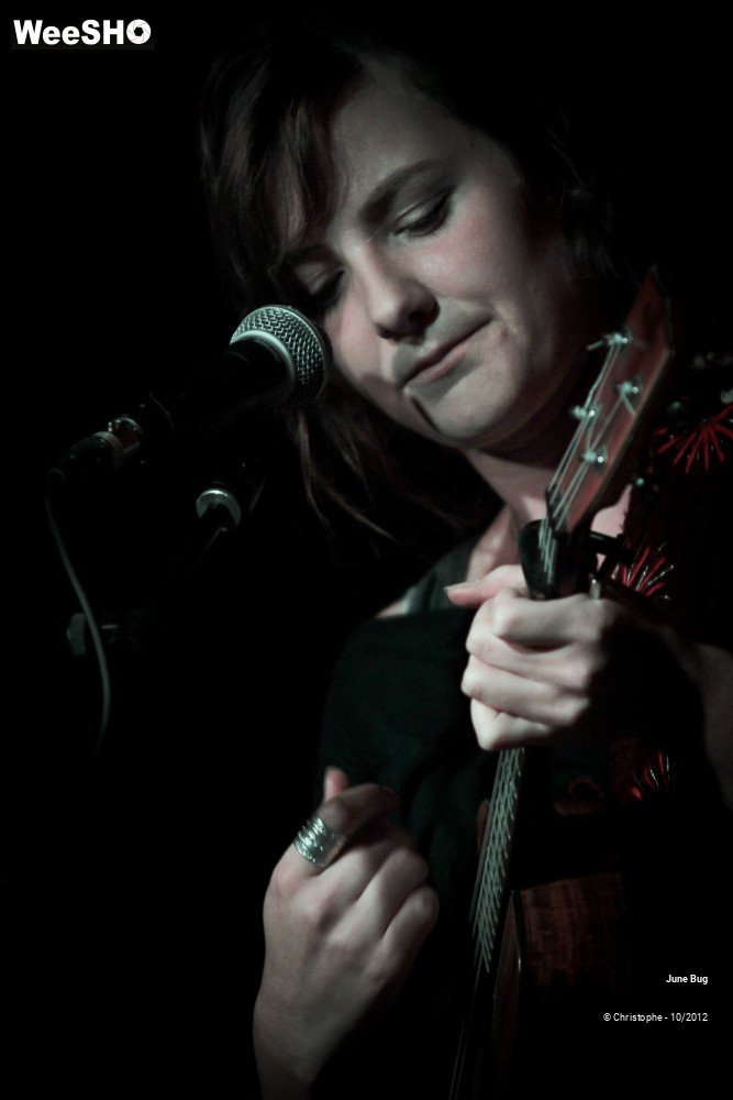 14/26 photos du spectacle June bug & the storytellers