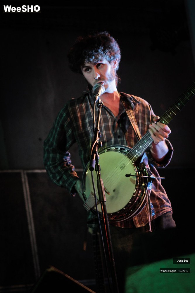 21/26 photos du spectacle June bug & the storytellers