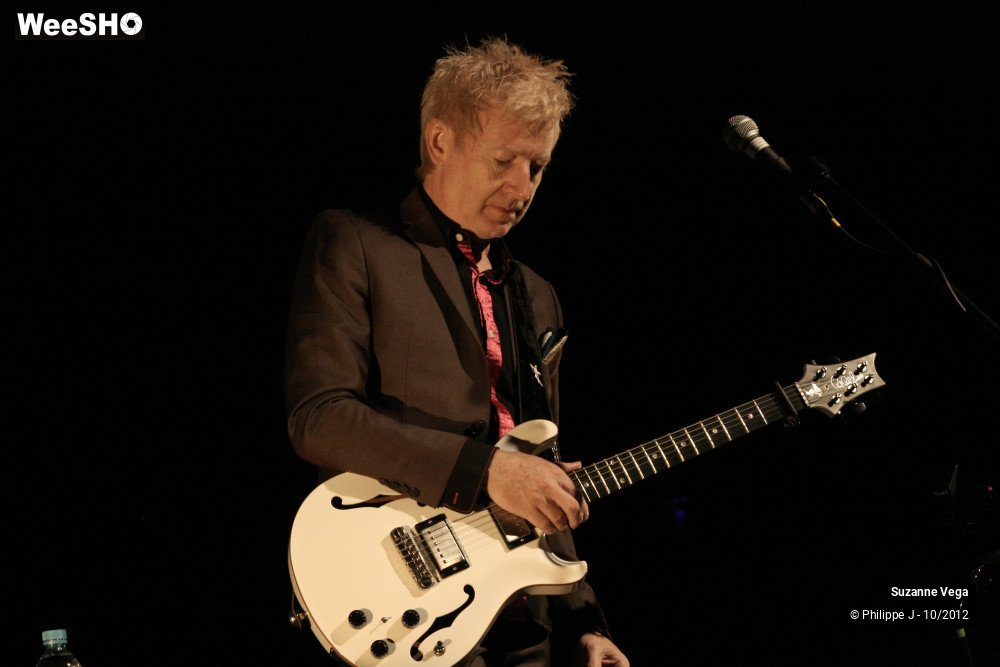 6/14 photos du spectacle Suzanne Vega