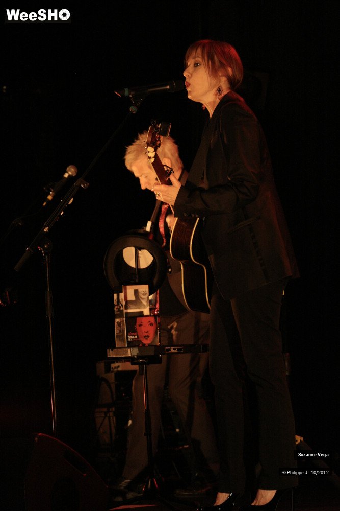 9/14 photos du spectacle Suzanne Vega