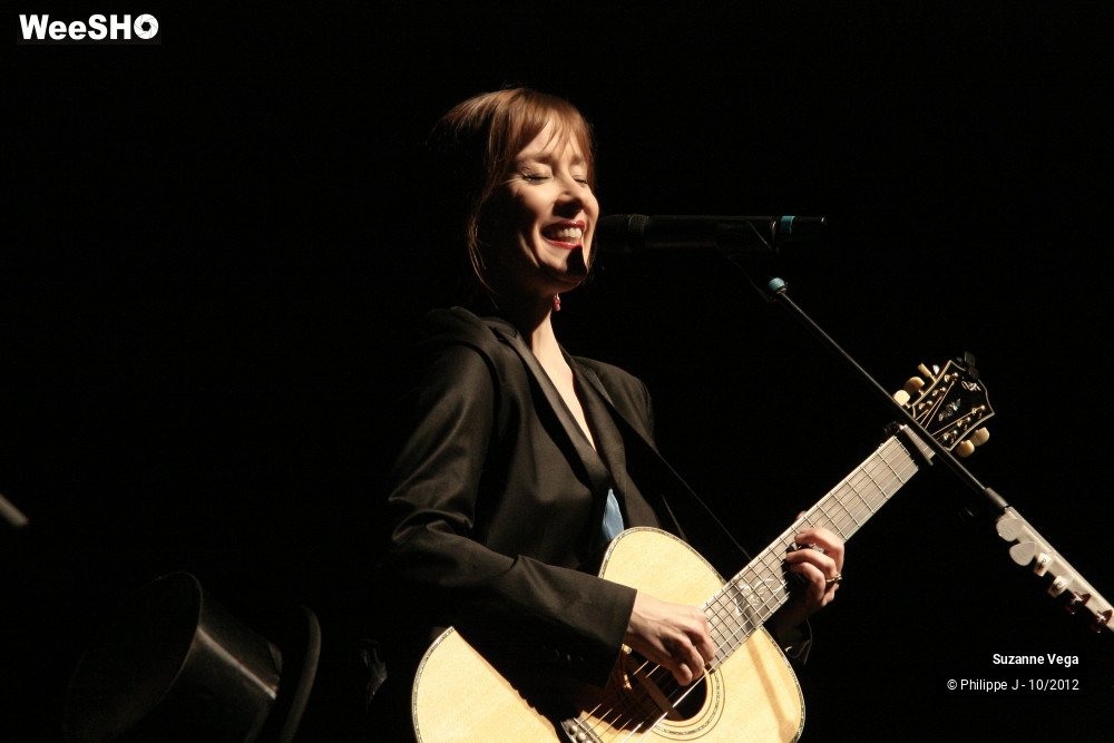 13/14 photos du spectacle Suzanne Vega