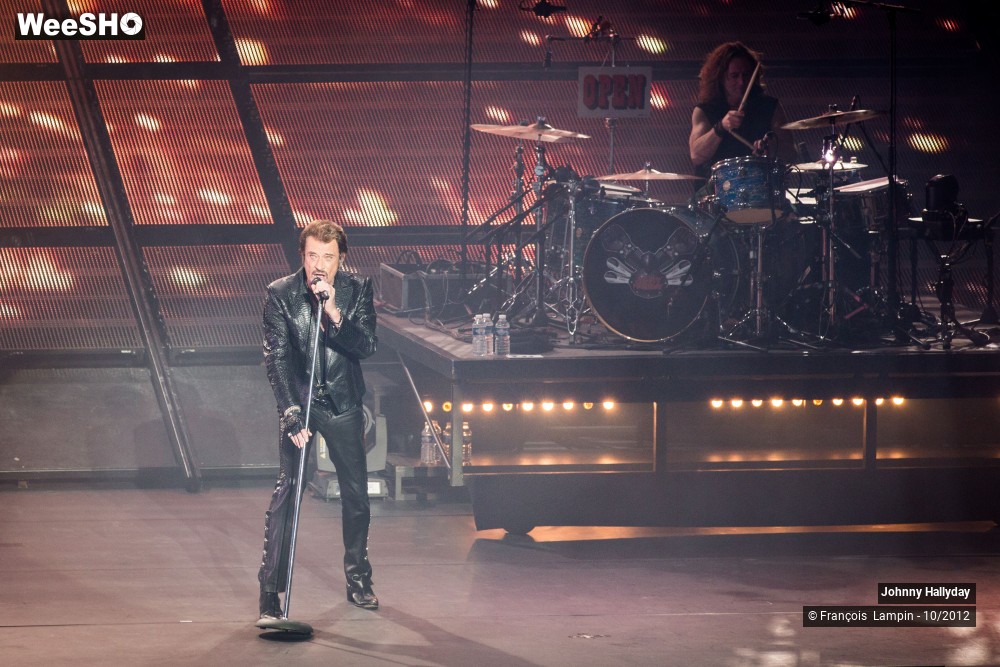 30/50 photos du spectacle Johnny Hallyday