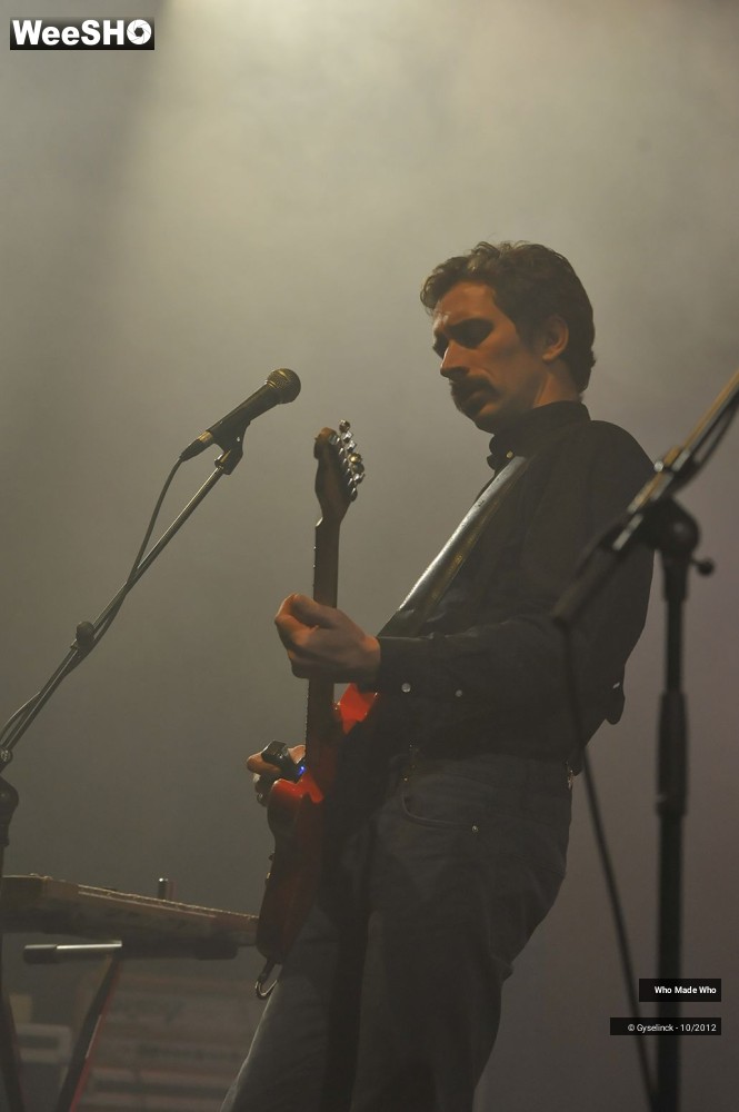 14/25 photos du spectacle Who made Who 