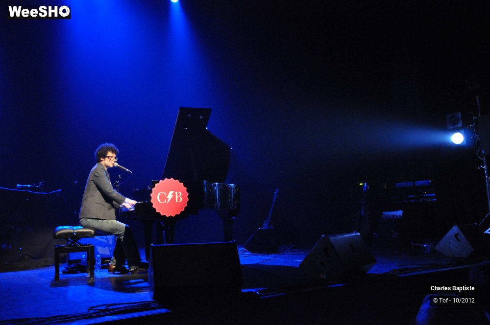 15/33 photos du spectacle Charles Baptiste