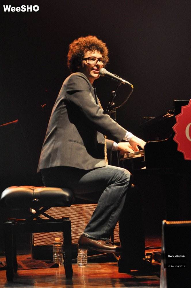 31/33 photos du spectacle Charles Baptiste