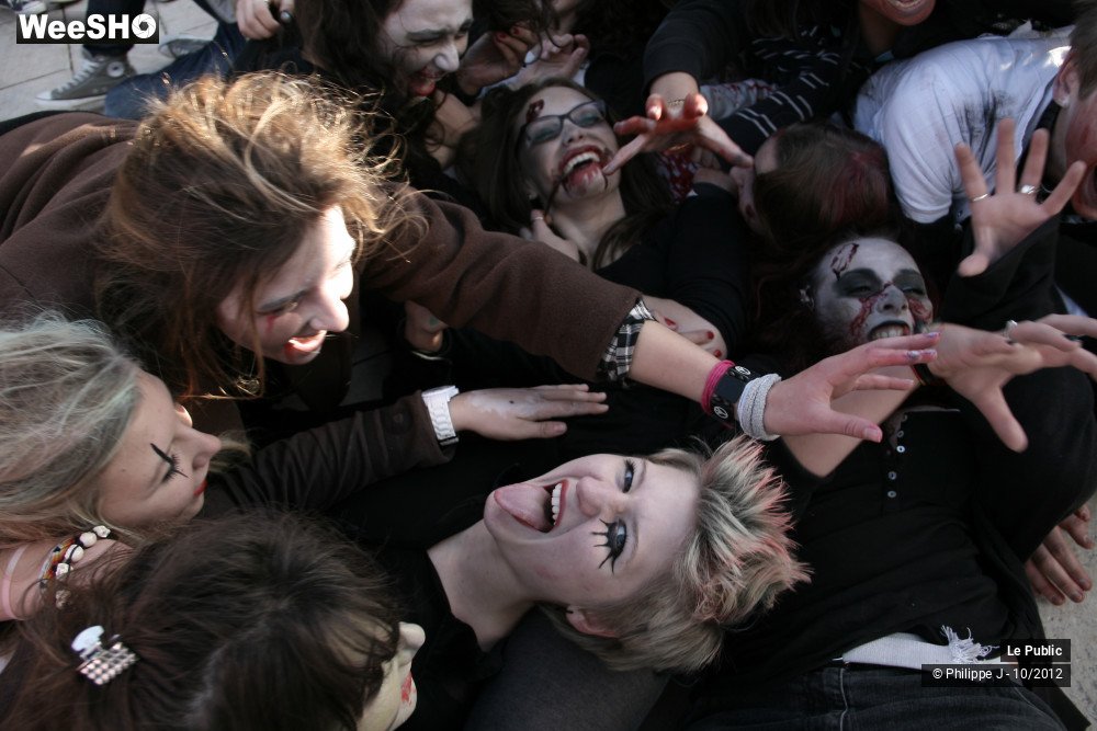 28/49 photos du spectacle Zombie Walk # 1