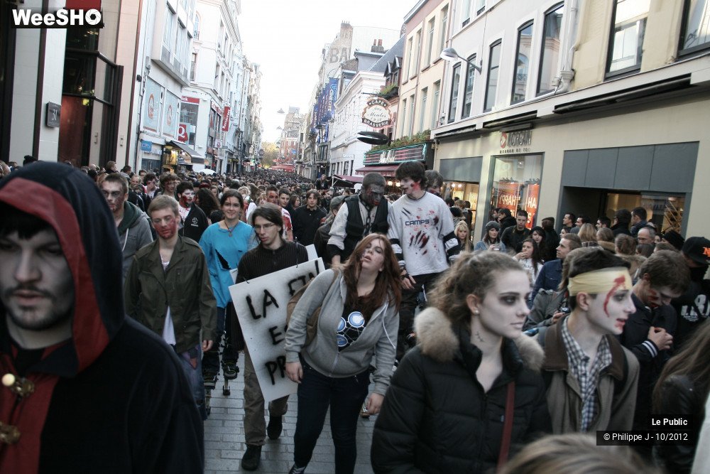 18/50 photos du spectacle Zombie Walk # 2