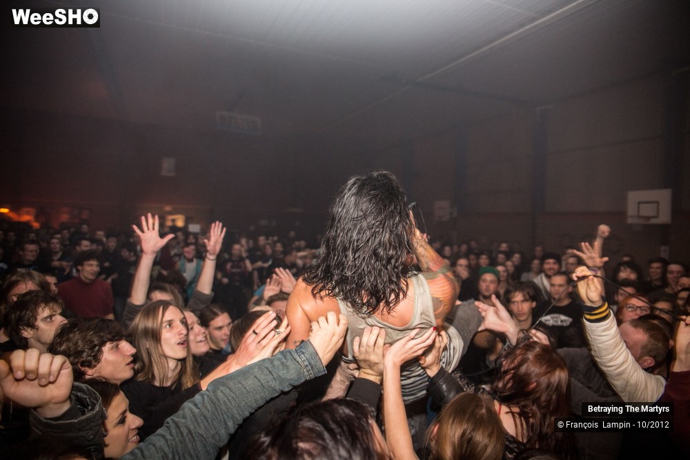 23/50 photos du spectacle Betraying The Martyrs