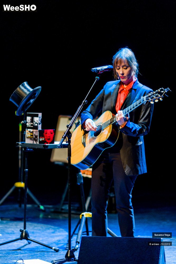 11/34 photos du spectacle Suzanne Véga