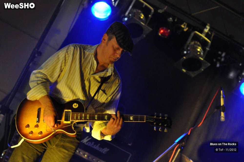 8/34 photos du spectacle Blues on The Rocks