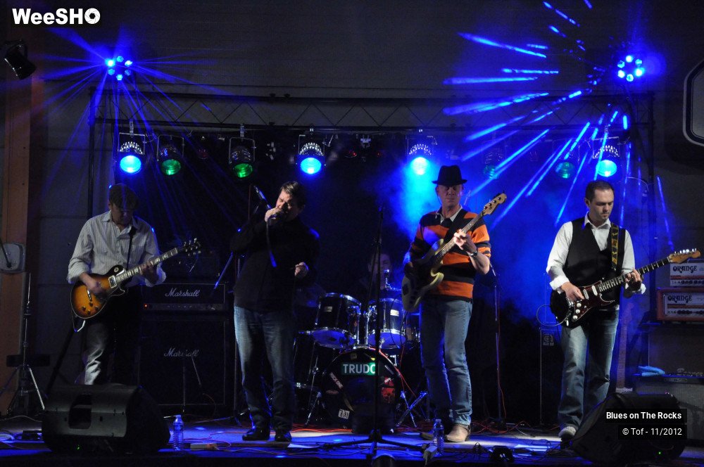 14/34 photos du spectacle Blues on The Rocks