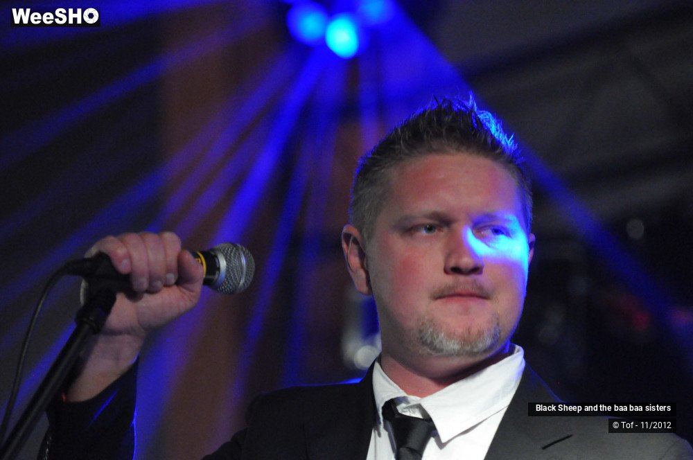 12/37 photos du spectacle Black Sheep and the baa baa sisters