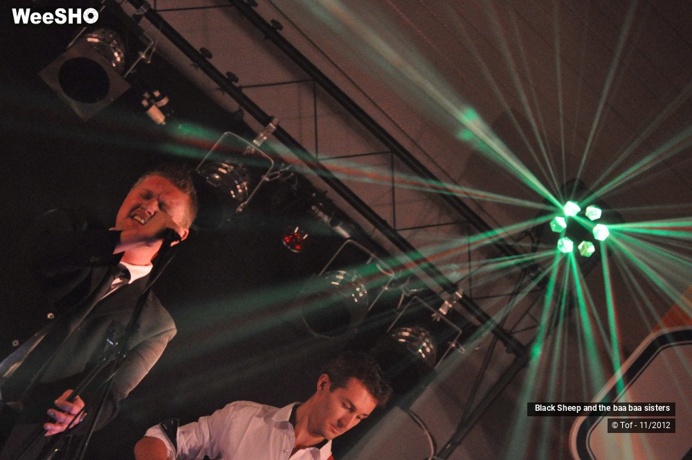 15/37 photos du spectacle Black Sheep and the baa baa sisters