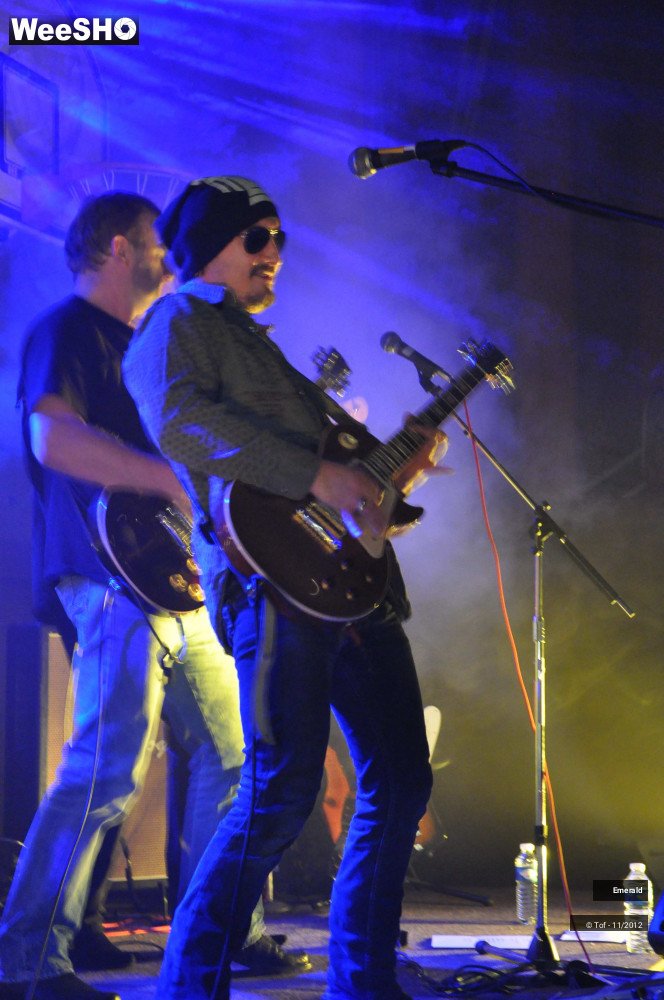 20/27 photos du spectacle Emerald