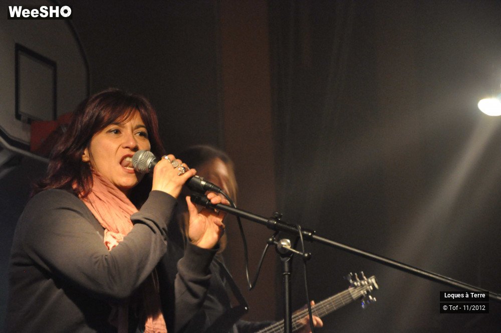 14/27 photos du spectacle Loques à terre