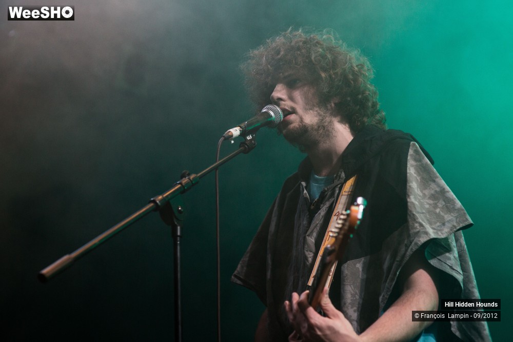 9/23 photos du spectacle Hill Hidden Hounds