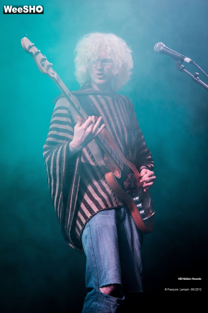 17/23 photos du spectacle Hill Hidden Hounds