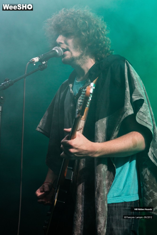 18/23 photos du spectacle Hill Hidden Hounds