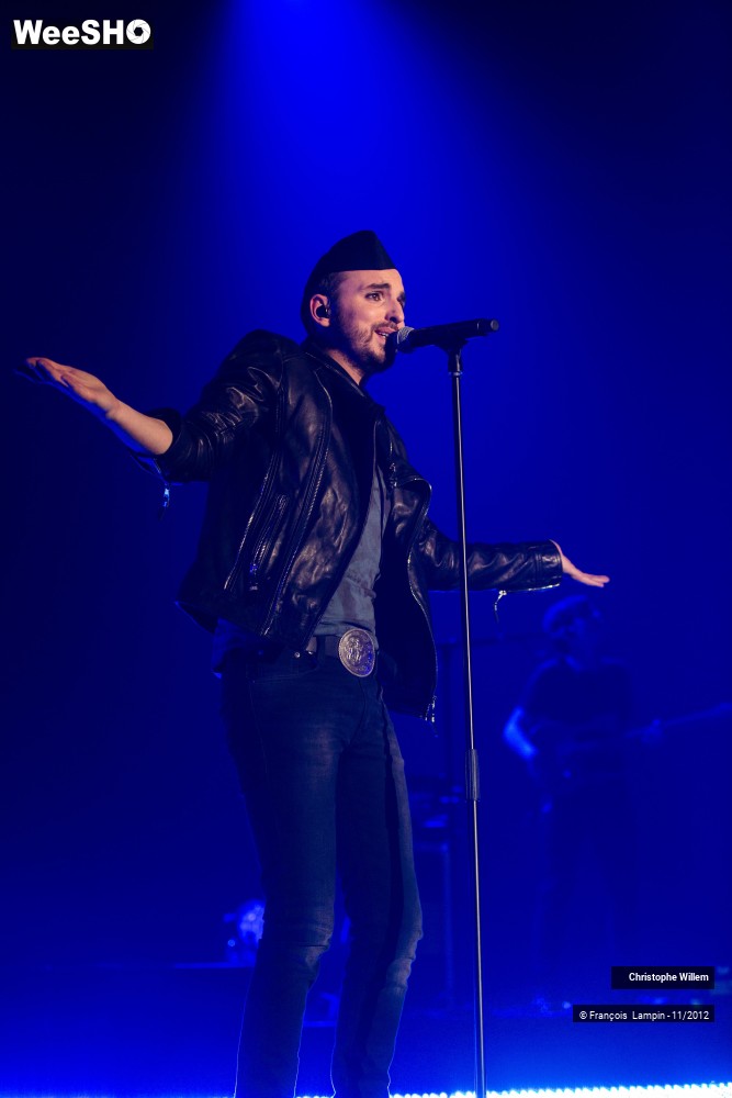 2/45 photos du spectacle Christophe Willem