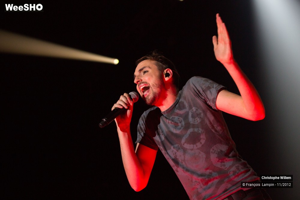 24/45 photos du spectacle Christophe Willem