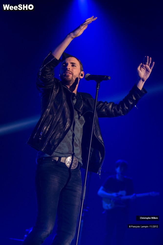 25/45 photos du spectacle Christophe Willem