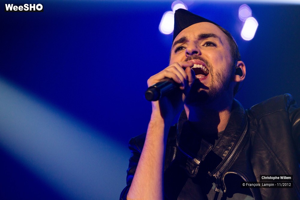 42/45 photos du spectacle Christophe Willem