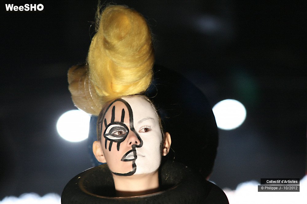 25/50 photos du spectacle Défilé Castelbajac