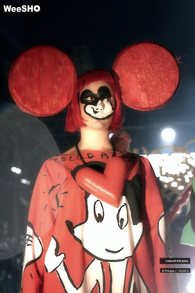 49/50 photos du spectacle Défilé Castelbajac