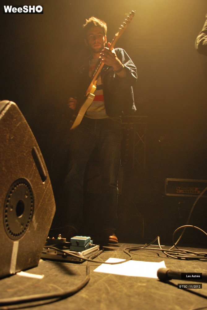 11/12 photos du spectacle Les autres