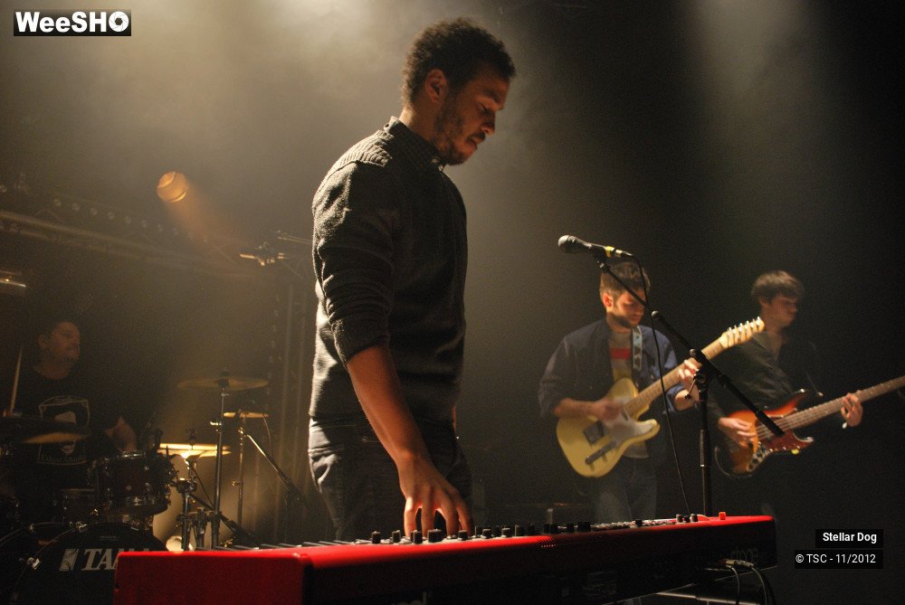 11/23 photos du spectacle Stellar Dog