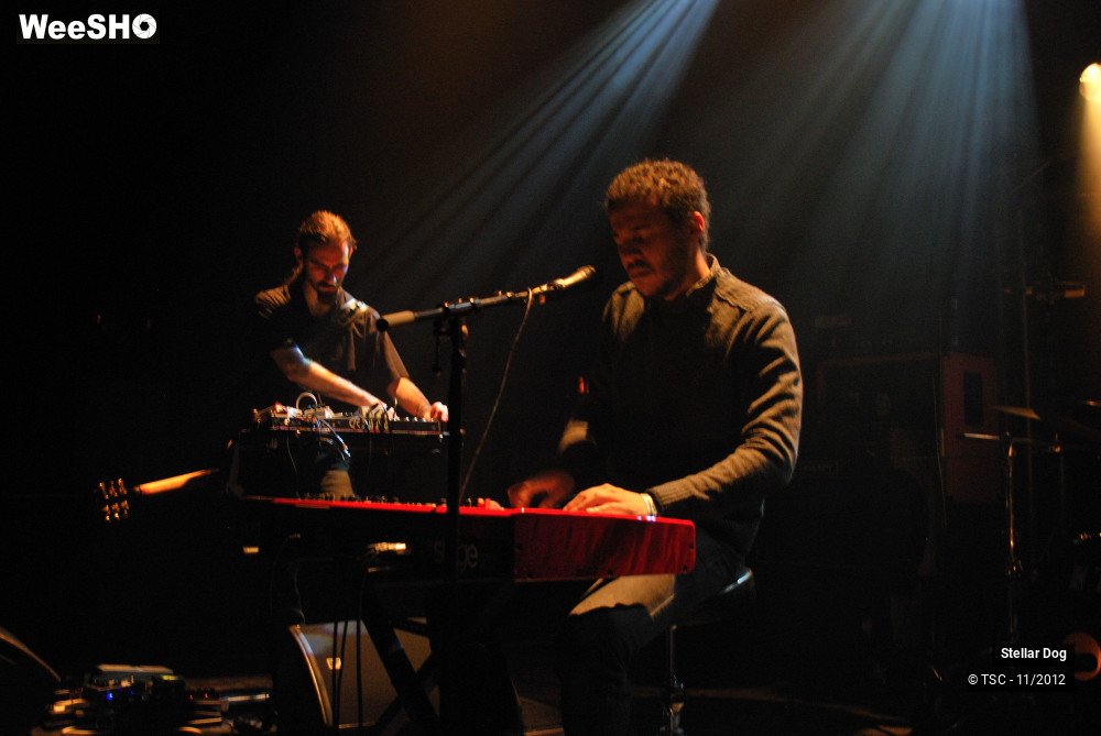 17/23 photos du spectacle Stellar Dog