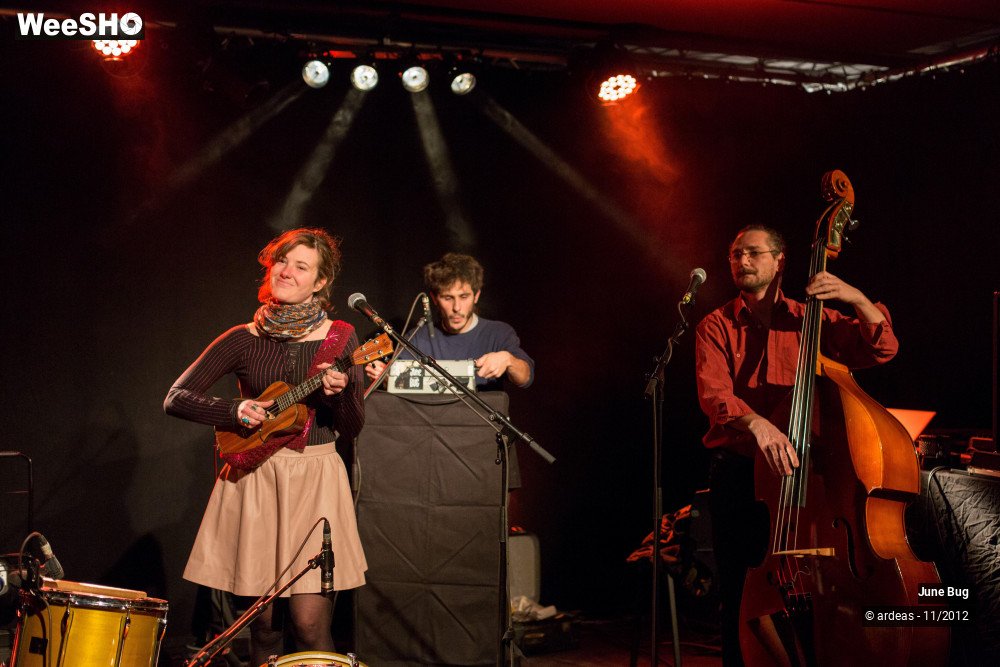 3/30 photos du spectacle June Bug