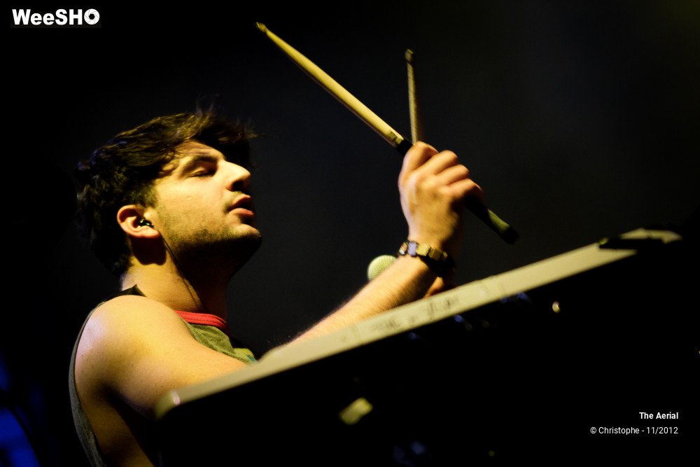 1/44 photos du spectacle The Aerial