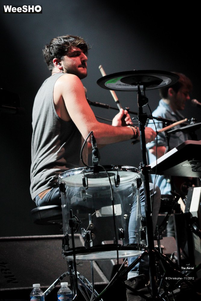 24/44 photos du spectacle The Aerial