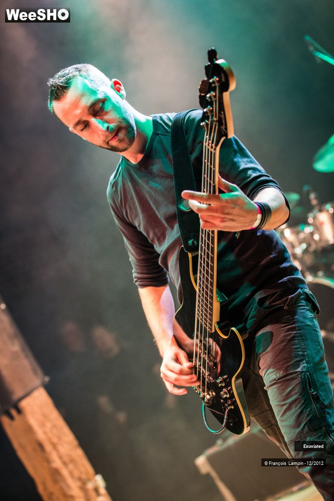 27/28 photos du spectacle Exuviated