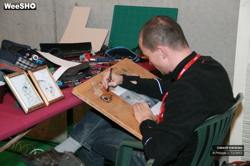 23/44 photos du spectacle Braderie de l'Art  2