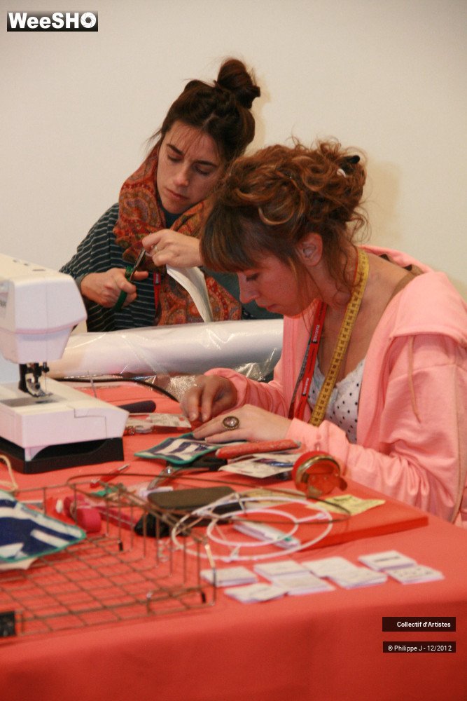 38/44 photos du spectacle Braderie de l'Art  2