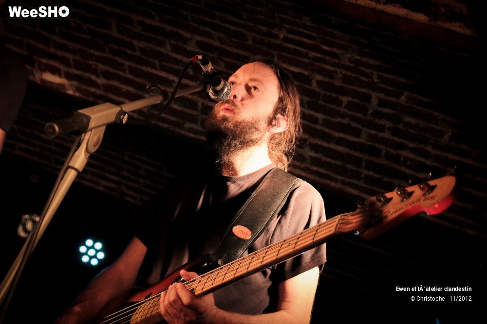 3/45 photos du spectacle Ewen et l'atelier clandestin