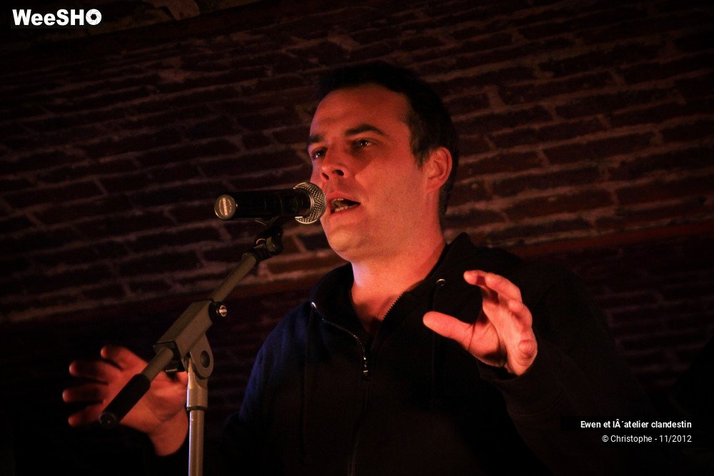 4/45 photos du spectacle Ewen et l'atelier clandestin