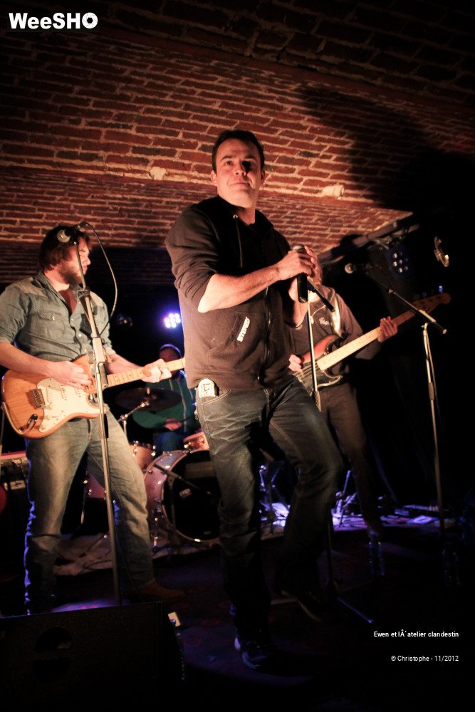 28/45 photos du spectacle Ewen et l'atelier clandestin