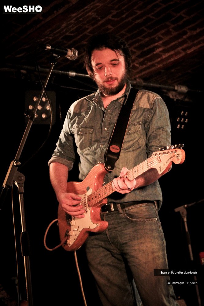 30/45 photos du spectacle Ewen et l'atelier clandestin