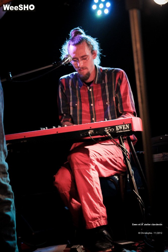 31/45 photos du spectacle Ewen et l'atelier clandestin