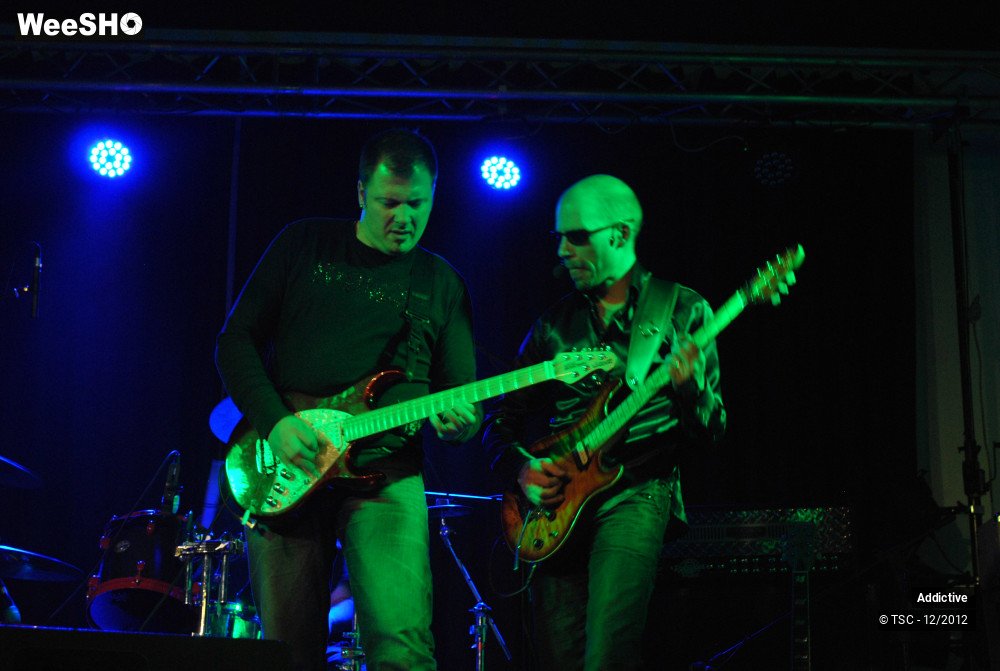 15/23 photos du spectacle Addictive